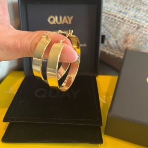 QUAY Gold Hoop Earrings